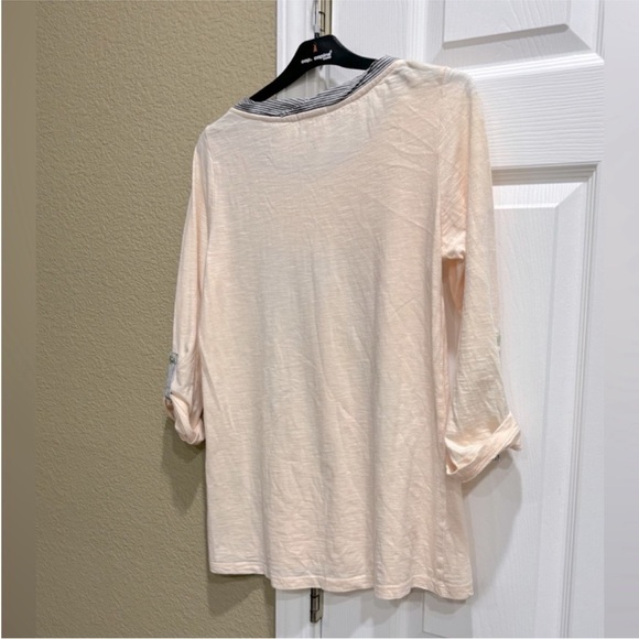 Anthropology Dog Print  Top by watercolor print, tees size XS - Picture 4 of 8